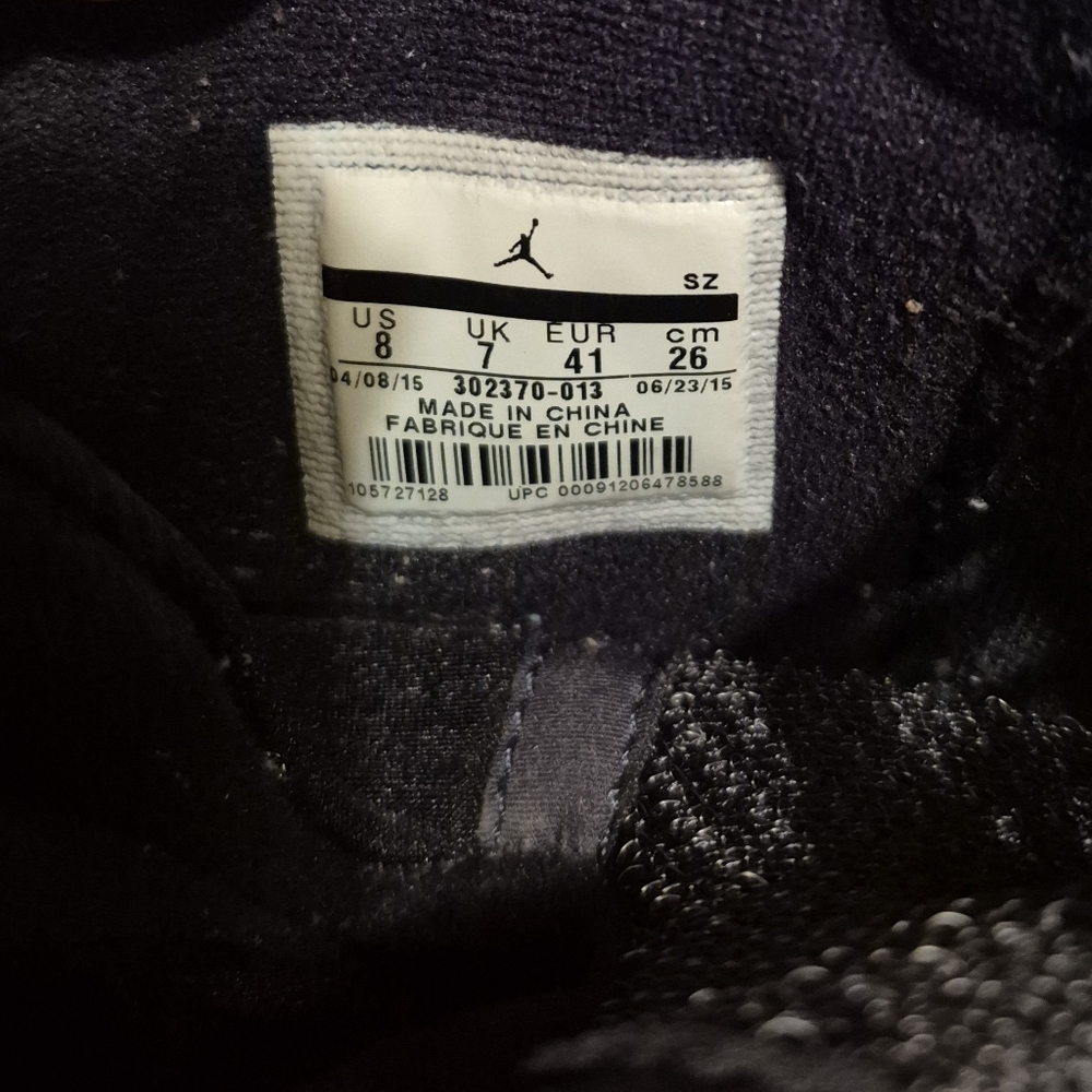 Air Jordan Retro 9 Size 8 - Picture 6 of 6